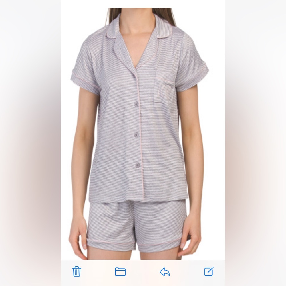 NWT RAE DUNN “Love ” 2 pc pajama set